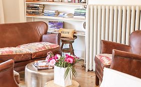 Boutique Hôtel La Féline Blanche